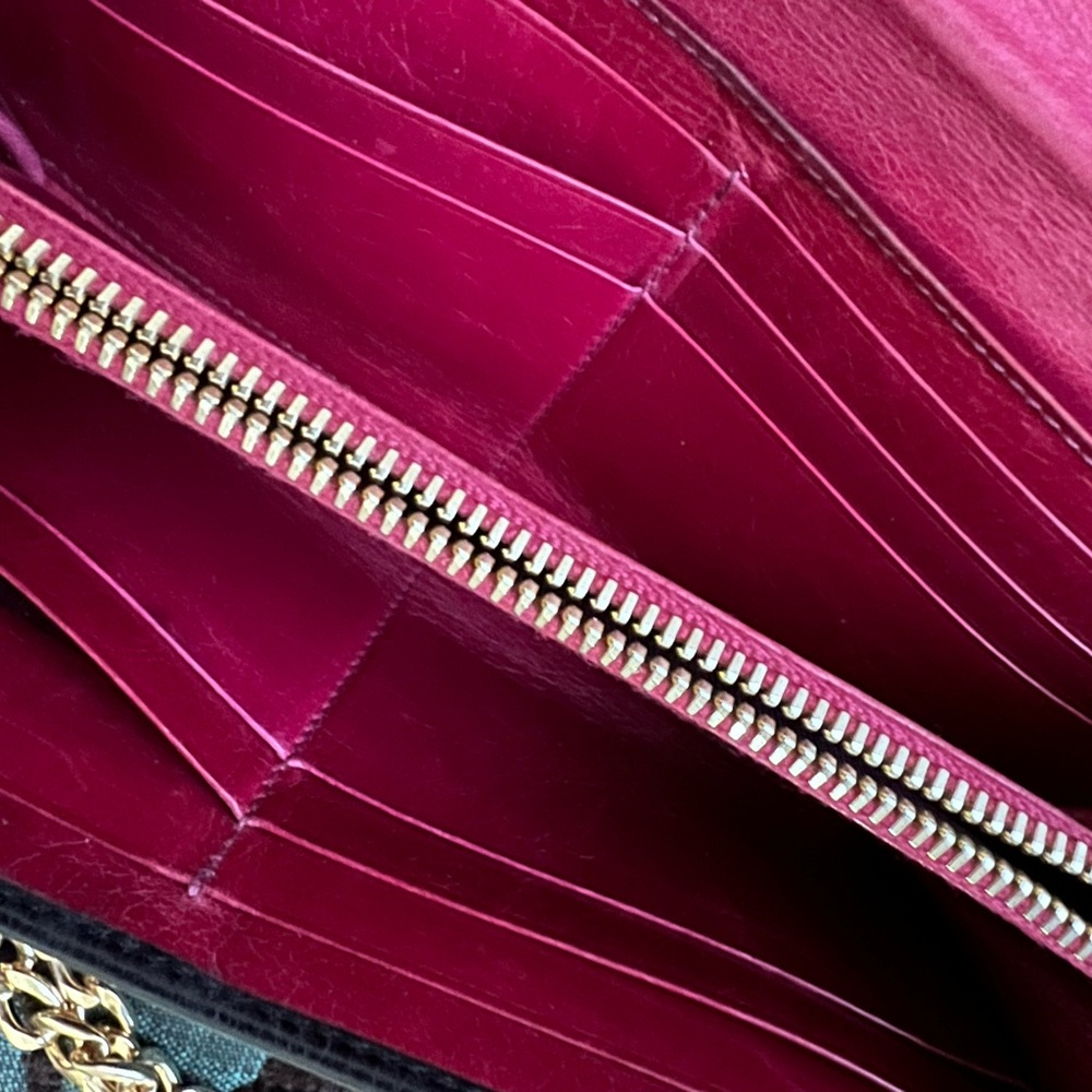 Miu Miu Black Wallet with Gold Chain - Picture 9 of 14